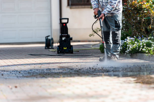 Why Choose Our Certified Pressure Washing Experts for Your Project Needs in Wainaku, HI?